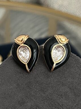 Authentic Vintage Dior Teardrop Rhinestone Black Enamel 14k Gold Post Earrings